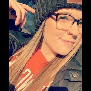 Meet your Posher, Dani